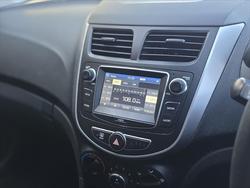 2016 Hyundai Accent Active