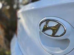 2016 Hyundai Accent Active