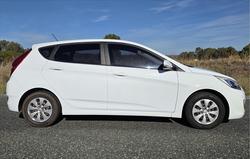 2016 Hyundai Accent Active