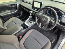 2024 Toyota RAV4 GX