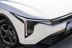 2025 Kia K4 S