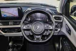 2025 Suzuki Swift Hybrid