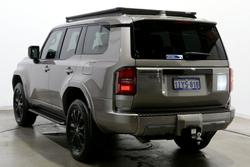 2025 Toyota Landcruiser Prado VX