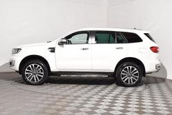 2022 Ford Everest Titanium
