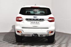 2022 Ford Everest Titanium