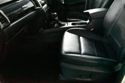 2022 Ford Everest Titanium