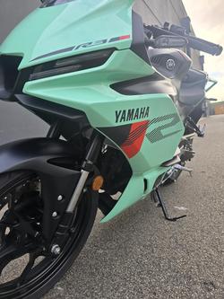2025 Yamaha YZF-R3 R3