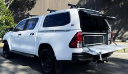 2019 Toyota Hilux SR