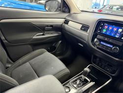 2017 Mitsubishi Outlander LS
