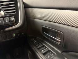 2017 Mitsubishi Outlander LS