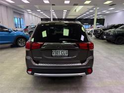 2017 Mitsubishi Outlander LS