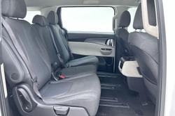 2023 Kia Carnival S
