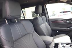 2026 Isuzu MU-X LS-T