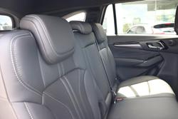 2026 Isuzu MU-X LS-T