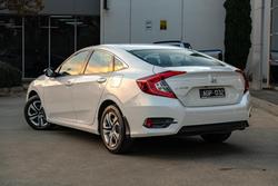 2016 Honda Civic VTi