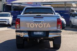 2018 Toyota Hilux SR5