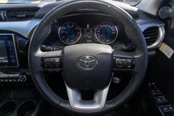 2018 Toyota Hilux SR5