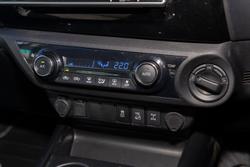 2018 Toyota Hilux SR5