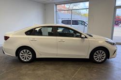 2024 Kia Cerato S