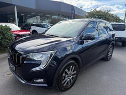 2024 Mahindra XUV700 AX7L