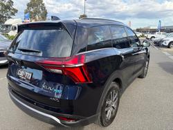 2024 Mahindra XUV700 AX7L