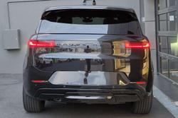 2026 Land Rover Range Rover Sport D250 Dynamic SE