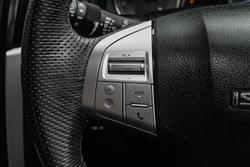 2021 Isuzu MU-X LS-T