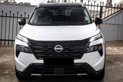 2026 Nissan X-TRAIL Ti-L e-POWER T33 MY26 Four Wheel Drive Everest White/Black Roof