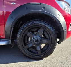 2016 Nissan Navara ST