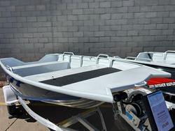 2026 QUINTREX F390 Outback Explorer