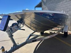 2026 QUINTREX F390 Outback Explorer