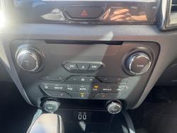 2017 Ford Everest Titanium