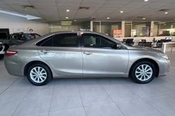 2017 Toyota Camry Altise
