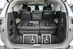 2026 Kia Carnival Sport+ KA4 PE MY27 Snow White Pearl