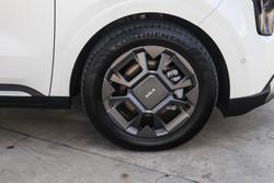 2025 Kia Carnival GT-Line HEV