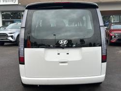 2026 Hyundai STARIA