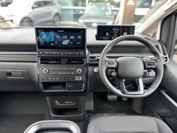 2026 Hyundai STARIA