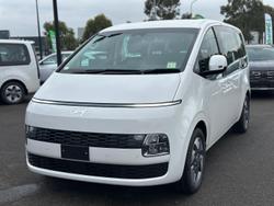 2026 Hyundai STARIA