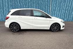2017 Mercedes-Benz B-Class B180