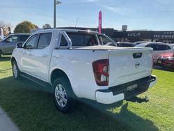 2023 Nissan Navara ST