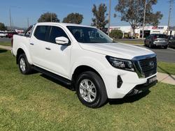 2023 Nissan Navara ST