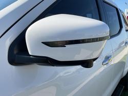 2023 Nissan Navara ST