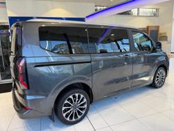 2024 Ford Tourneo Titanium X