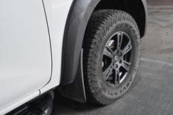 2016 Nissan Navara RX D23 4X4 Dual Range Polar White