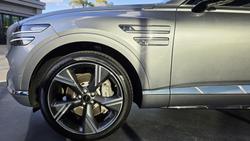 2025 Genesis GV80 2.5T Signature
