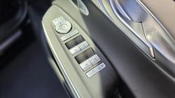 2025 Genesis GV70 3.5T SIGNATURE SPORT