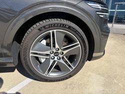 2025 Genesis GV70 SIGNATURE PERFORMANCE