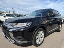 2021 Mitsubishi Outlander ES