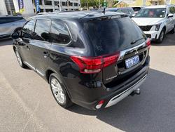 2021 Mitsubishi Outlander ES