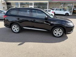 2021 Mitsubishi Outlander ES